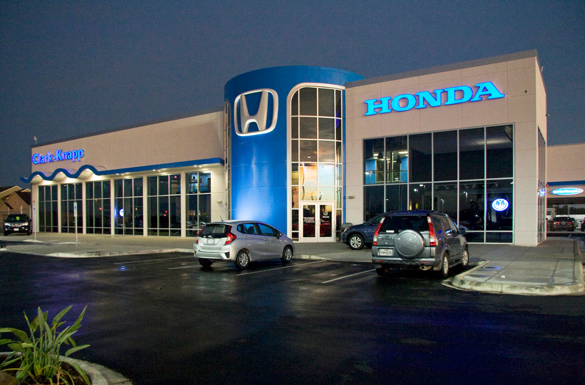 Honda Dealership Showcases Signature Design Clad In Alucobond