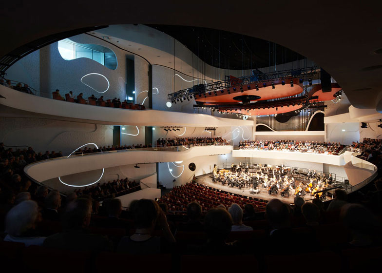 Aalborg House Of Music, Alucobond Plus, NaturAL Brushed, COOP HIMMELBLAU, Photography Martin Schubert
