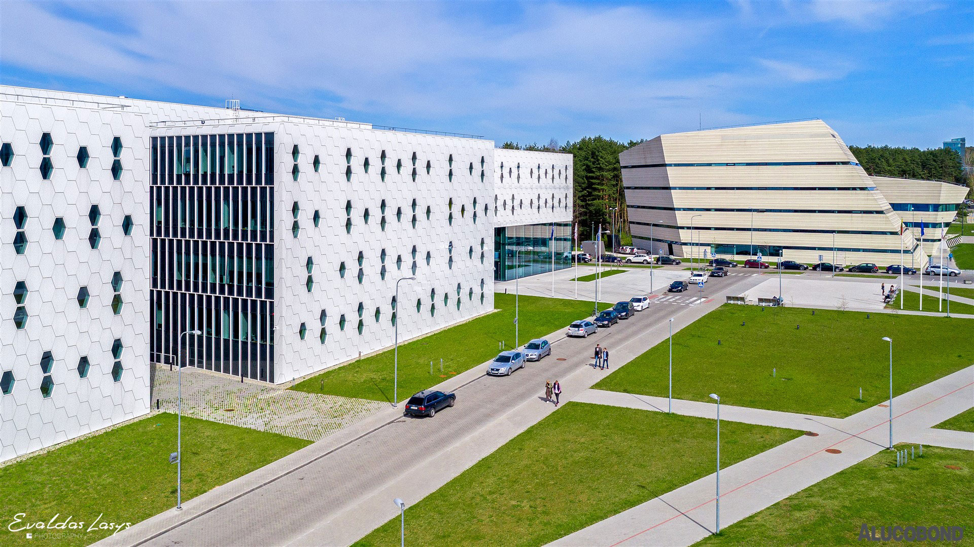 National Centre of Physical and Technological Sciences, University of Lithuania, AKG Architects, Alucobond PLUS Sparkling White Silver, Evaldas Lasys Photography